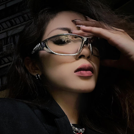 Future Tech Sunglasses Y2K Millennium Sunglasses Spicy Girl Retro High End Sunglasses Street Photography Female